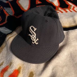 White sox hat size 7, clean but worn, great condition